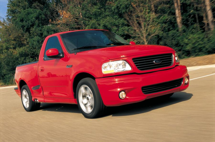  Ford F-150 SVT Lightning 2001 года  (фото 29 из 33)